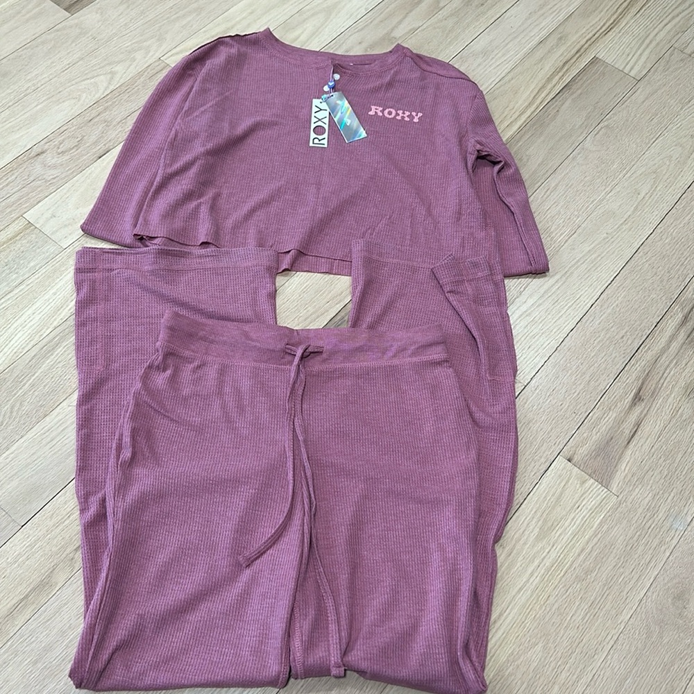 NEW Roxy lounge/pj set